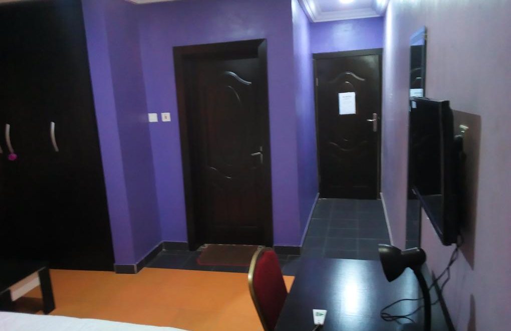 Room 3
